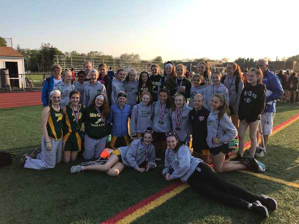 DixScience1's tweet photo. Boys and Girls Track Team each took first at the Old Saybrook Invitational. 
@cormack_mcgee @WeAreMcGee @principal_urso https://t.co/Evaehea6RC