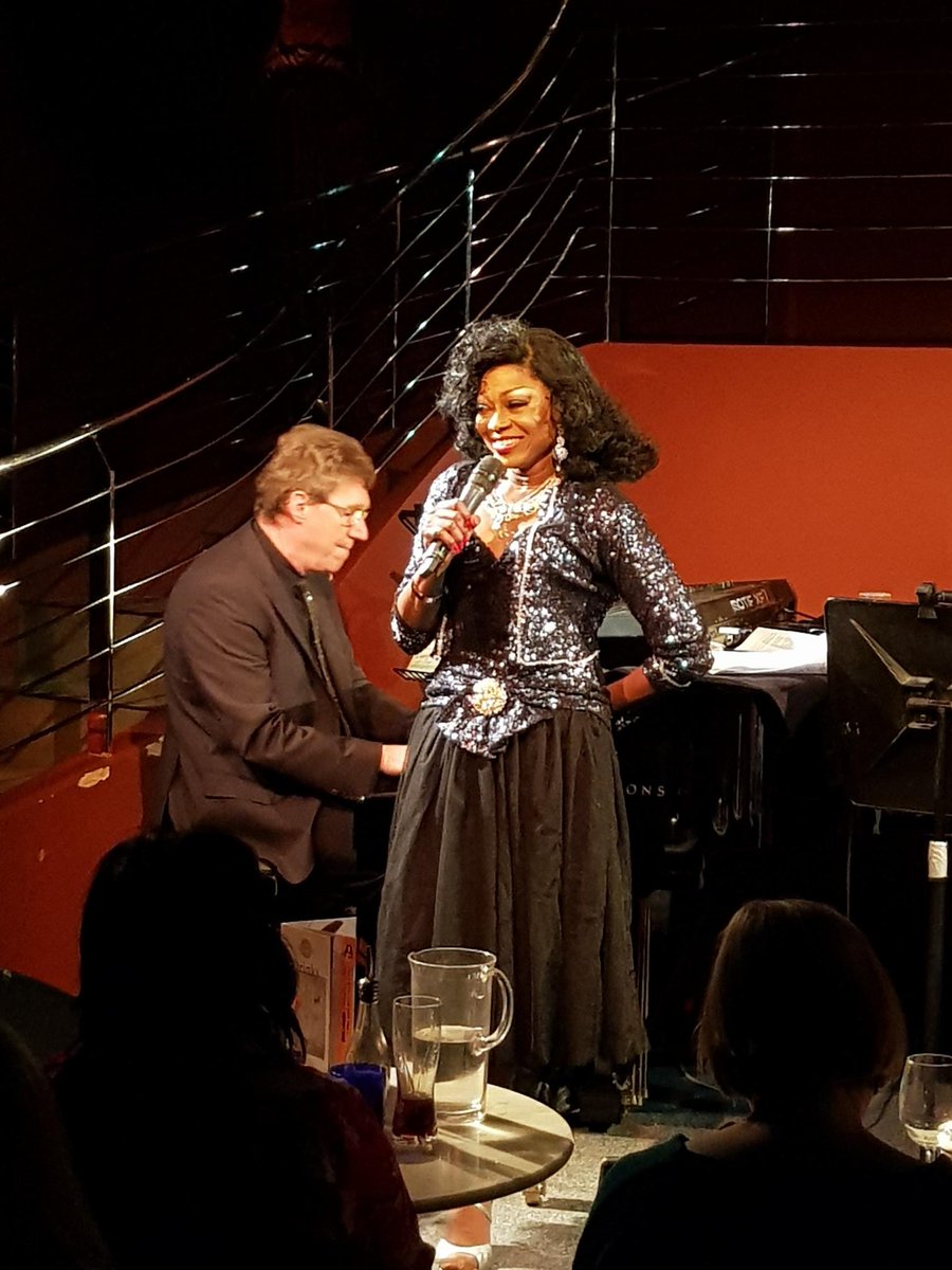 PattiBoulaye's tweet image. Exeter here I come!
22nd June, "Aretha &amp;amp; Me" at the @ExeterBarnfield
If you like the music of Aretha Franklin then come along with your friends to The Barnfield Theatre for is a highly entertaining Book now: barnfieldtheatre.ticketsolve.com/shows/873602130 #exeterpride #Cornwall @UniofExeter #arethaandme