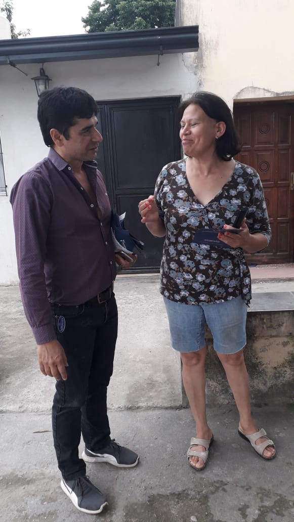 AFloresOK's tweet photo. Recorrimos junto a vecinos los Barrios Jorge Newbery, Roca, Universitario , CGT, Illia , 12 de octubre y la cumbre. Con quienes compartimos propuestas de nuestro plan de gobierno.

#HagamosJuntosAguilares 
#HagamosJuntosTucuman https://t.co/YtuTG3i6ya