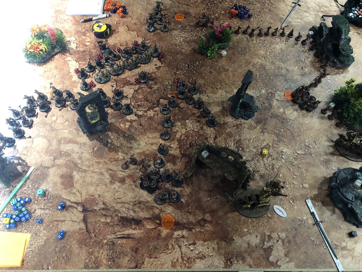 simonwarhammer's tweet photo. #bobo2019 #devotedofsigmar final game was focal points vs Toby’s 4 balista 40 sequitur list. I think this was probably the hardest match up due to the threat of shooting and the vexillor teleporting. I kept it closely run but Toby (a gent) got the win. Really fun movement game. https://t.co/gmjR9CQzWb