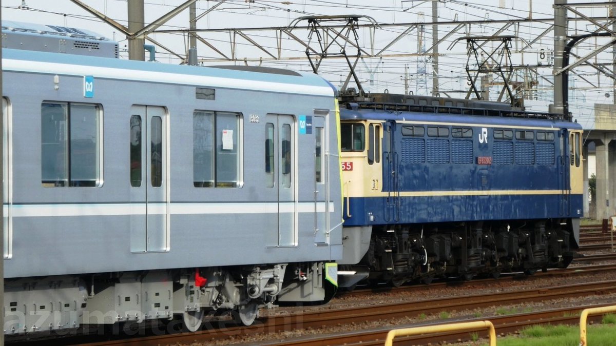 Azumatakeshi En Twitter 東京メトロ13000系 13132f 2019年度 3編成目 令和初 甲種輸送 03系廃車データ 熊谷貨物ターミナル 7両全車両撮影後 ハイブリッド機関車 Hd300 構内移動シーン Https T Co Jv9biagrvm 東京メトロ 日比谷線 新型車両 甲種輸送