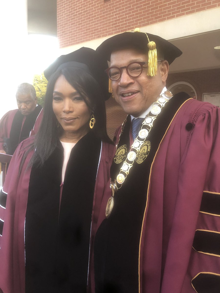 ProfThomas's tweet photo. Great day of #Commencement @Morehouse. Actress Angela Bassett, Professor Ed Gordon and philanthropist Robert Smith accepted honorary degrees. Smith committed to extinguish the student loan debt of all 396 graduates. #BeTheDifference https://t.co/aMdjUyvwVz