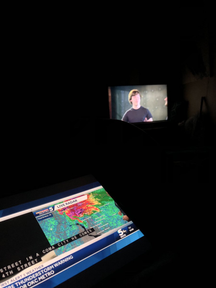 SmashleyShepard's tweet image. When you’re getting your #queereye fix and you gotta be weather ready for these crazy Oklahoma #tornadoes #youseewheremyprioritiesareat