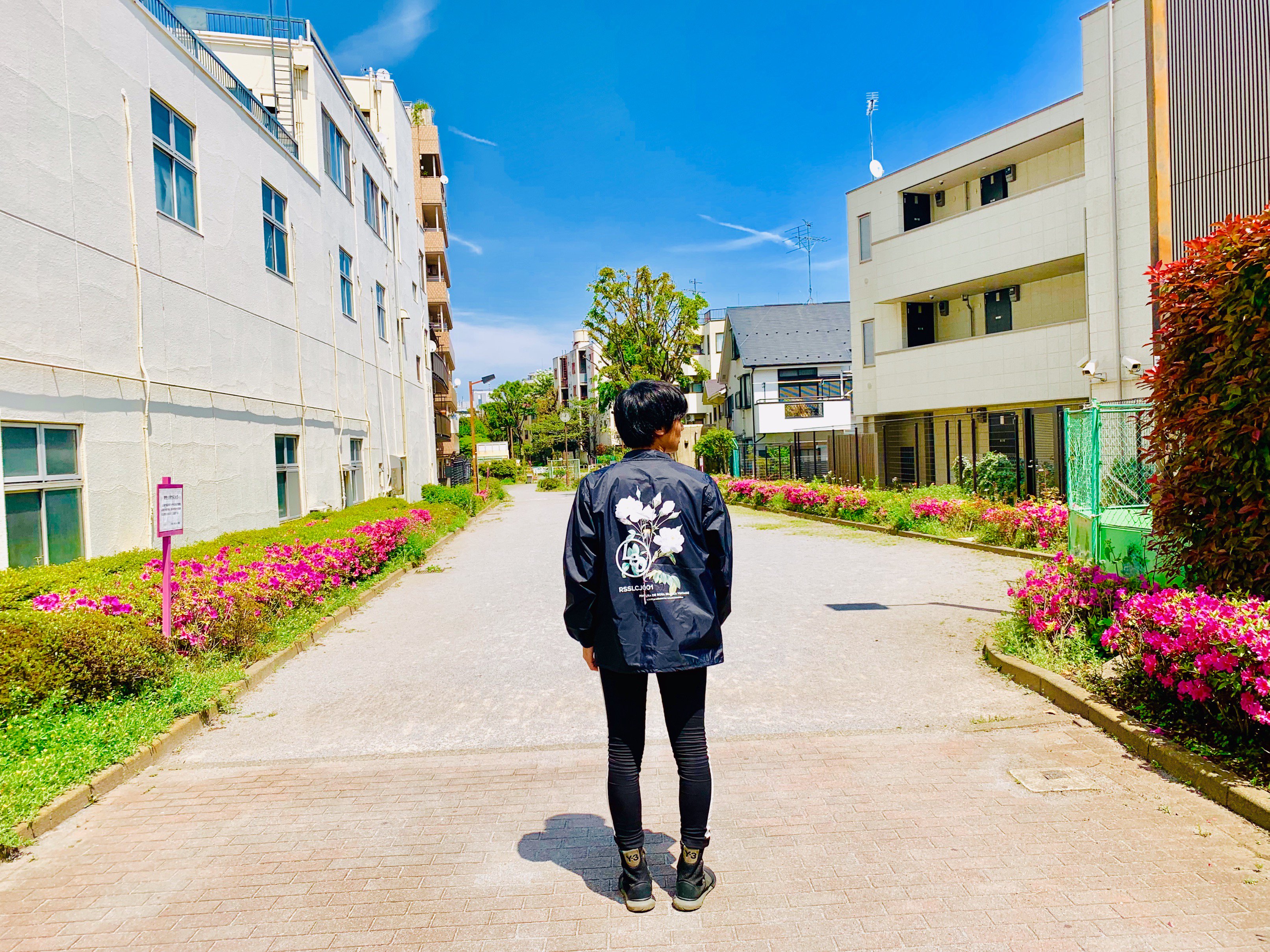 a flood of circle 公式 on X: 