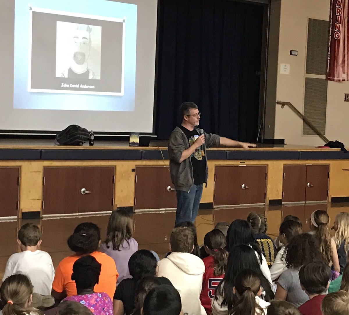 GlenRockBooks's tweet photo. Words are powerful weapons - they can build people up or tear them down, so always choose your words carefully. Thank you @anderson_author for sharing your stories with @thedaterschool students. @WaldenPondPress #FindingOrion https://t.co/Whg48SF7eL