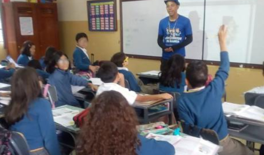 AsomifEcuador's tweet photo. Por resolución de la #SuperintendenciadeBancos , los programas de #EducacionFinanciera debe cubrir por lo menos el 25% anual de la zona geográfica en donde tiene presencia el banco.
#Asomif https://t.co/dYBtNo92wi
