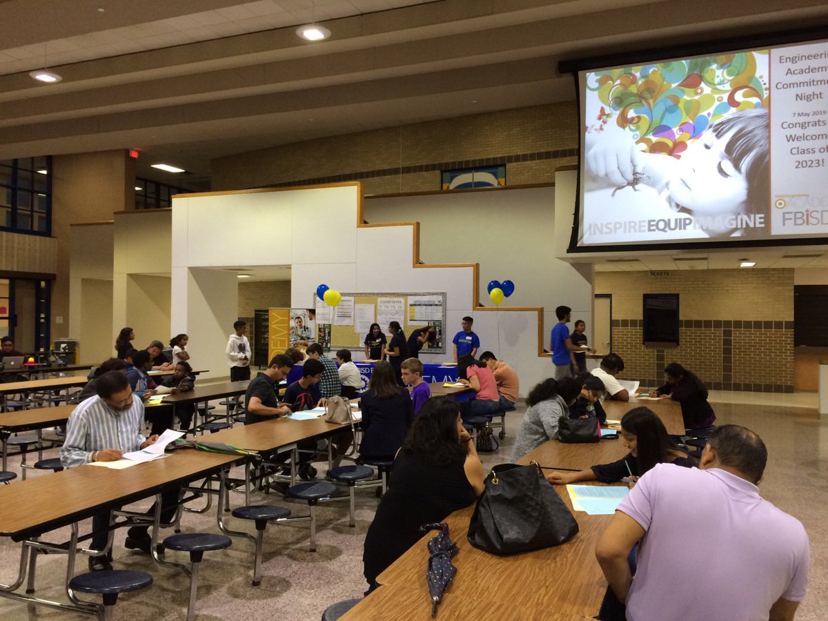 elkinsengineers's tweet photo. Commitment Night for EA is going on now! https://t.co/y11XYY9Uem