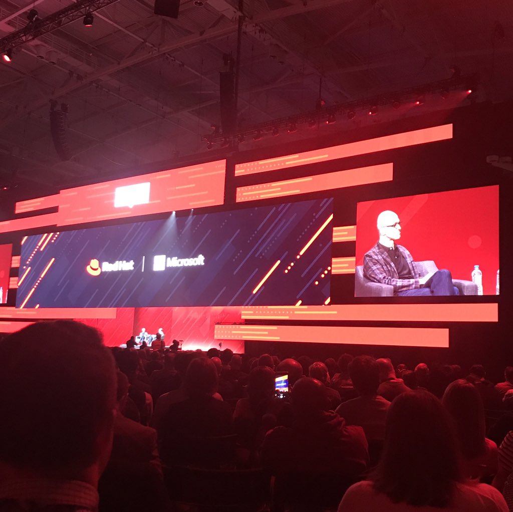 angeladuranrey's tweet photo. Microsoft-Red Hat Stronger Together #RHSummit https://t.co/MpyhiFwOhu