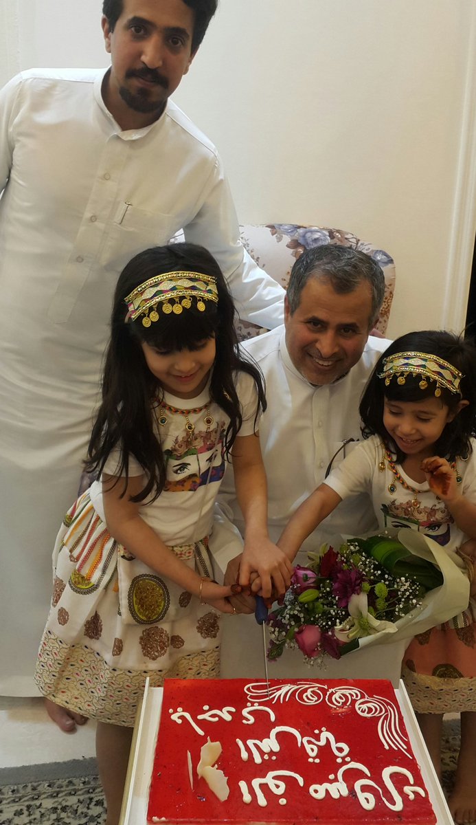 mfgahtany's tweet photo. شكرا لكم ....دانه و لولوه  .....وبإذن الله اشوفكم في أعلى المناصب. https://t.co/fTe1m3nmDo