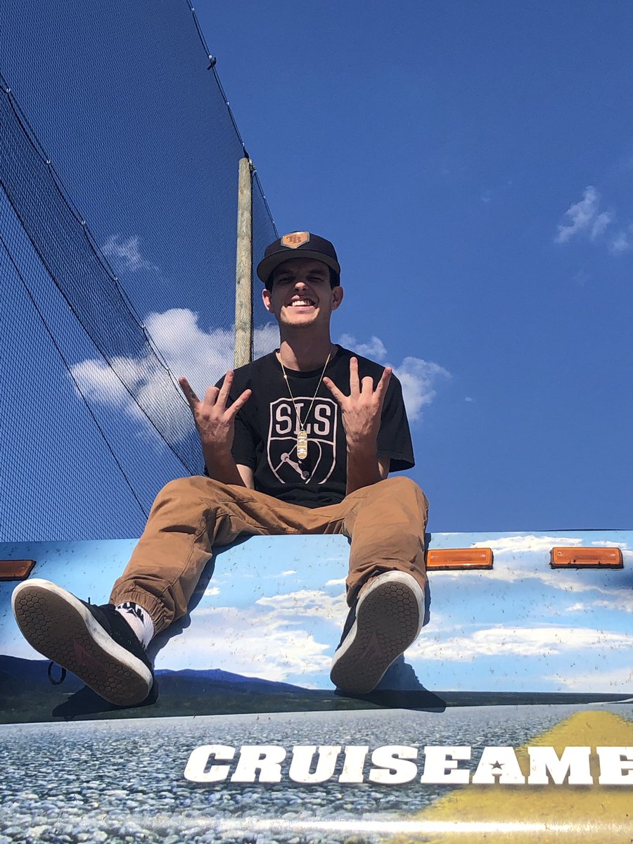MaceraMalachi's tweet photo. Atlanta I’m coming for you 😈 @TheBoardr #boardrAM https://t.co/v0rudrKCgT