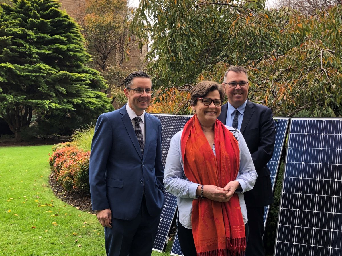 Federal Member for Cooper <a href="/gedkearney/">Ged Kearney</a> &amp; Shadow Minister for Climate Change &amp; Energy <a href="/Mark_Butler_MP/">Mark Butler MP</a> today announced a $5 million election pledge to fast-track @Latrobe's plans to be Vic's 1st zero-emissions uni. 6,775 solar panels would be installed - enough to cover the MCG!