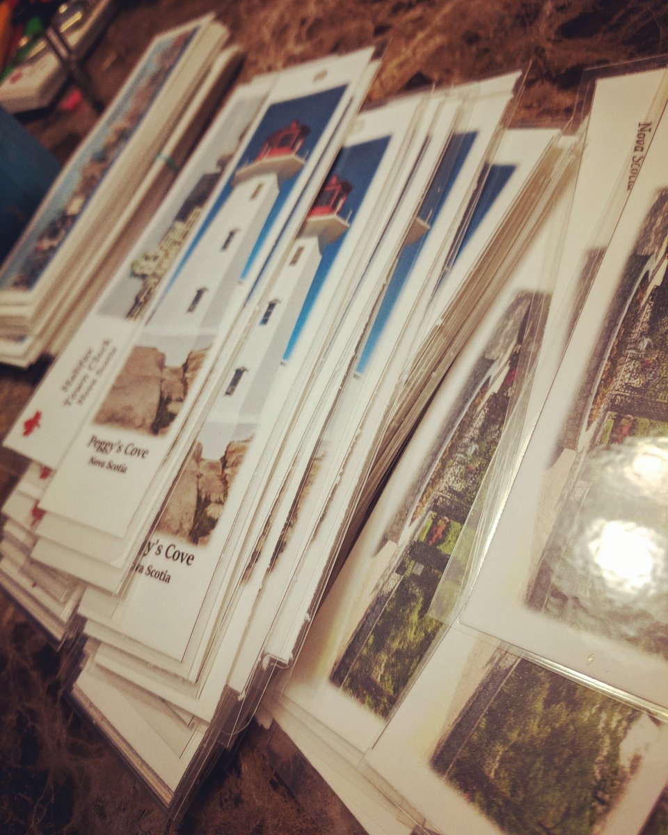 MJMarteliHfx's tweet photo. Tourist season is back! 
Working on our order for @MurphysHalifax !
.
.
.
.
#tourisim #Halifax #bookmarks #souvenirs #gifts #localbusiness #NovaScotia #peggyscove https://t.co/ctWwJVVkjN