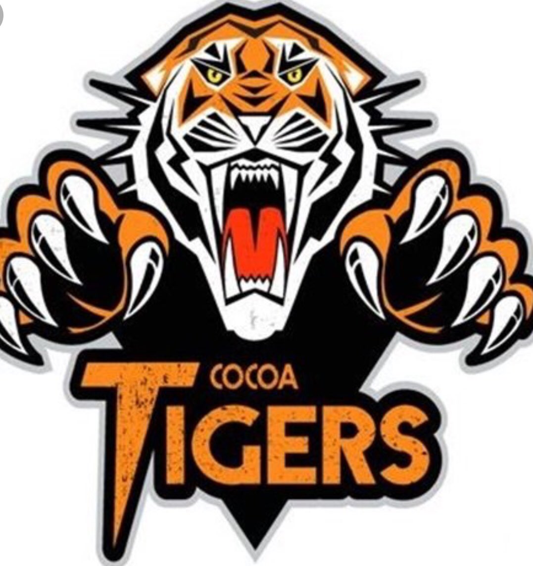_OrtizTorres's tweet photo. @Cocoa_Schneider &amp; @CocoaFootball thanks for showing @keiserfootball some ballers today❗️Our doors are always open in West Palm🌴🌊 #SpaceCoast321🌖🚀 #SeahawkFast 🦅💨 https://t.co/1IuRH7VvGw