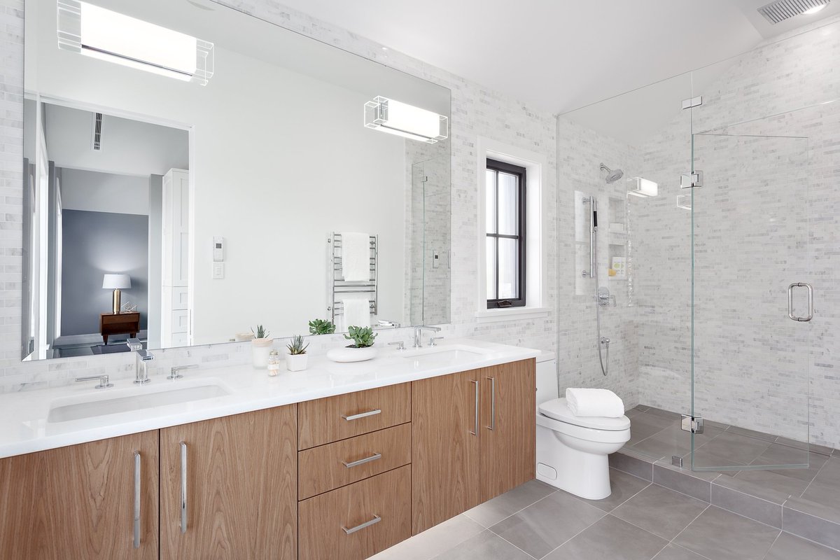 A calming space to start and end your day off right 🙌 #BBIDStGeorgeGem 
#bathroominspo