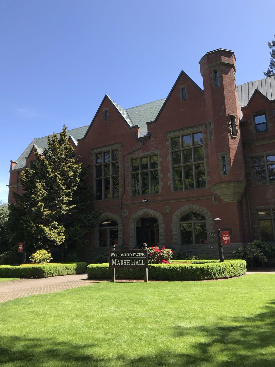 DovetailCC's tweet photo. Go @pacificu! Involved professors, #careerguidance for #Undecided, #foodbank for students, #supportanimals allowed, stackable #scholarships, &amp; supports #firstgen &amp; #studentsofcolor + great programs in #ASL, #DentalHygiene, #ExerciseSci, #Education, #CreativeWriting, #MediaArts! https://t.co/u9DmgLIT8m