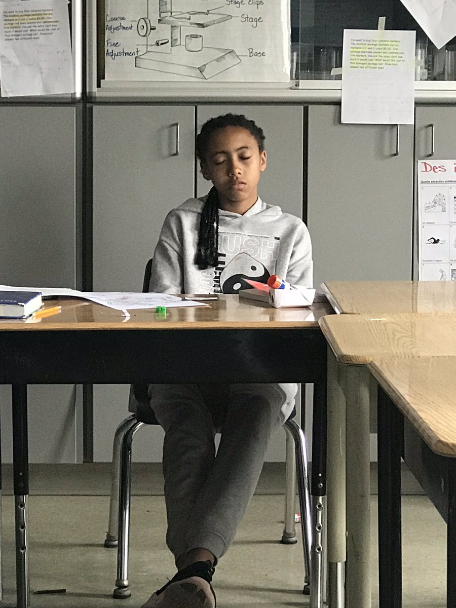adamo_mrs's tweet photo. Mindful moments in 7C @QVPSVikings @gecdsbss #IGteam https://t.co/Jre5dUEFuI
