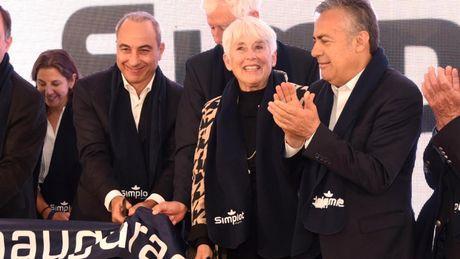 iProfesional's tweet image. Primo de laboratorio: Calcaterra activó el proyecto de papas en Mendoza y con su socia Simplot sigue la evolución del transgénico bit.ly/2H7lBTR