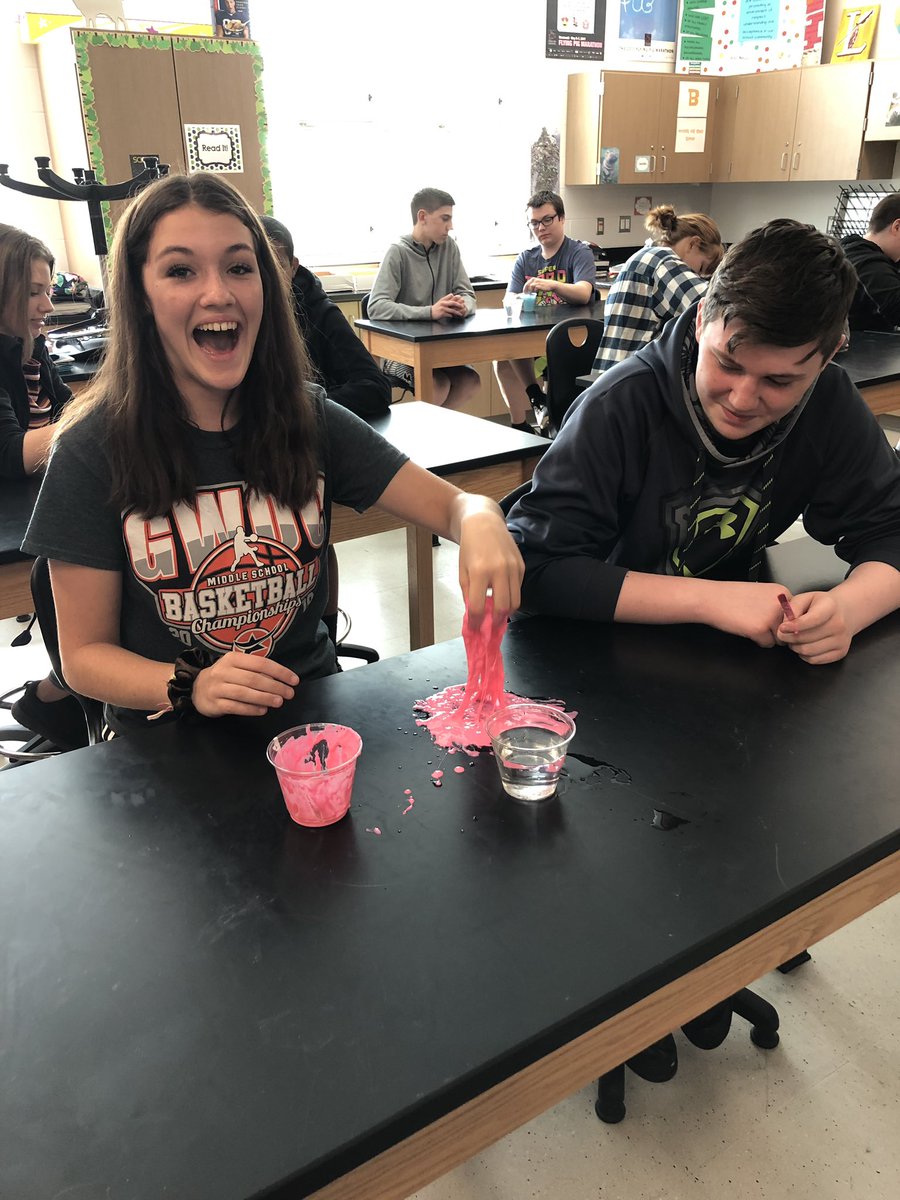 ScienceVaughan's tweet photo. We made slime today! https://t.co/wz5myR9LaI