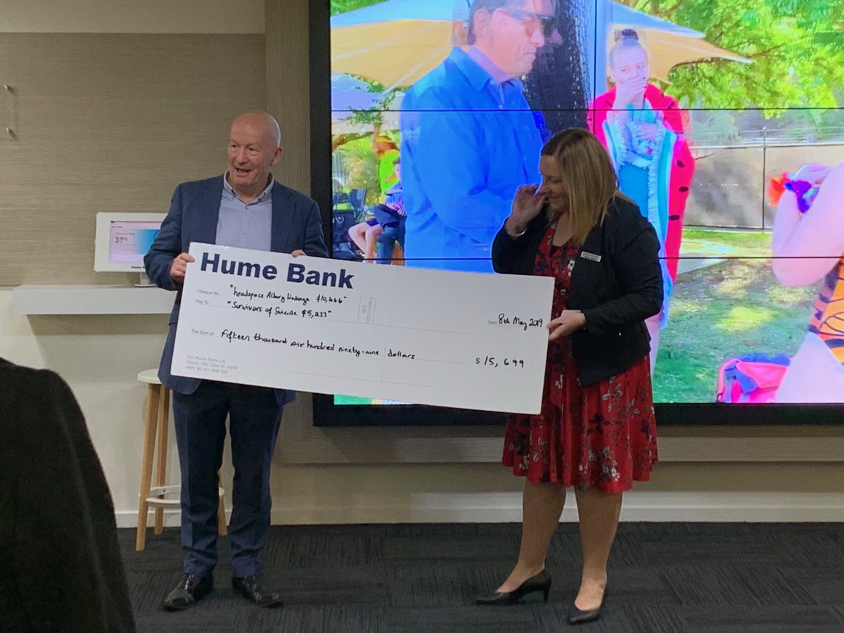 JessicaGledhil4's tweet photo. Massive contribution of $15,699 from #TheBigSplash2019 to ⁦@Headspace⁩ #alburywodonga and #suicideprevention https://t.co/sUlsOFQ4LU