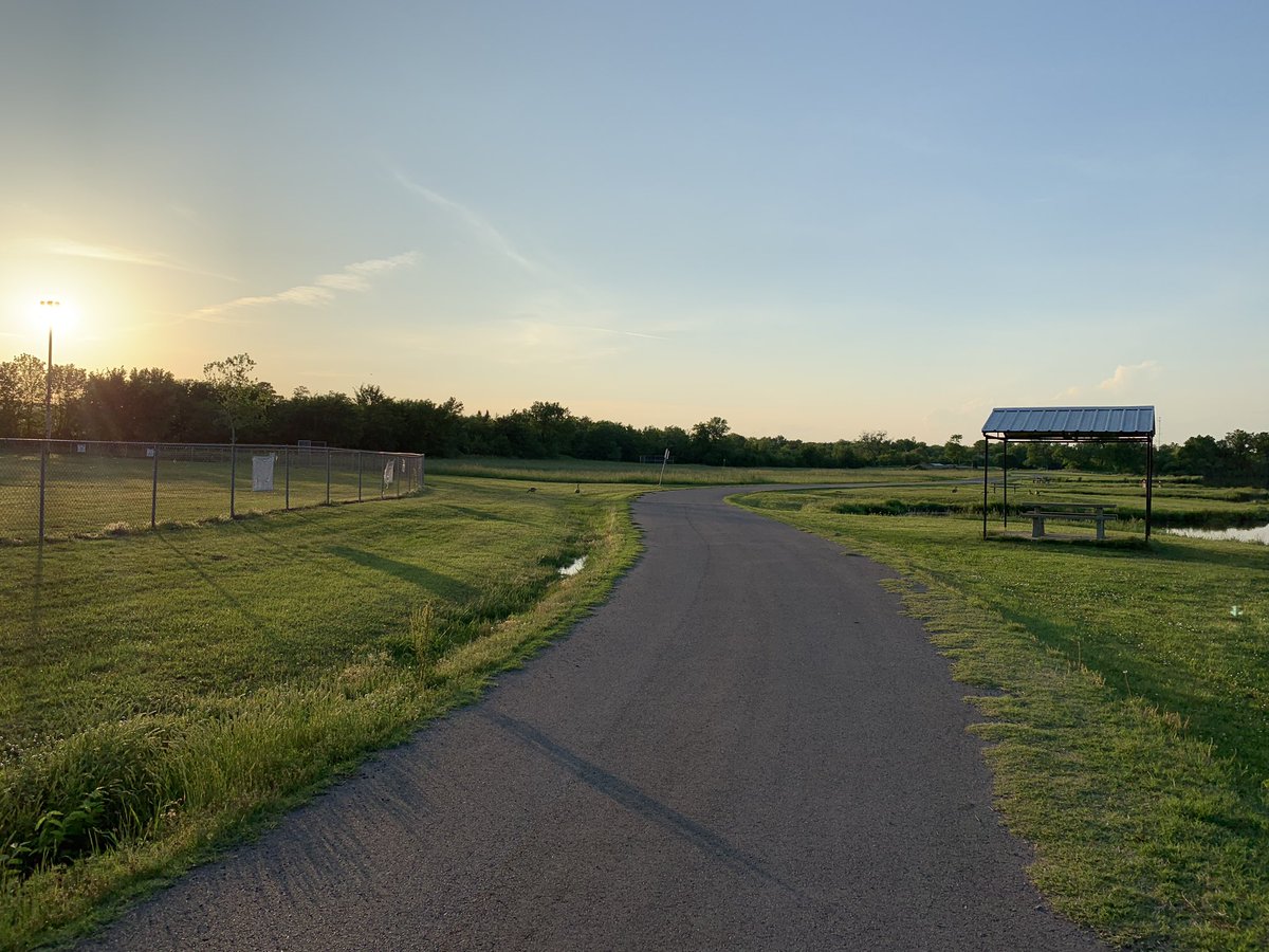 rgirty's tweet photo. Evening miles #Porum https://t.co/aOnMcjmYJm