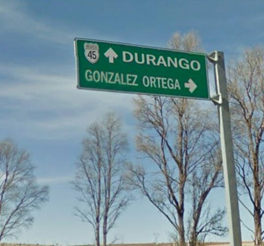RRichardgo's tweet photo. Pues de regreso a Duranguito. Qué bonito es Sombrerete... Muy buenos vecinos los de Zacatecas. https://t.co/sqcUCjm4LD