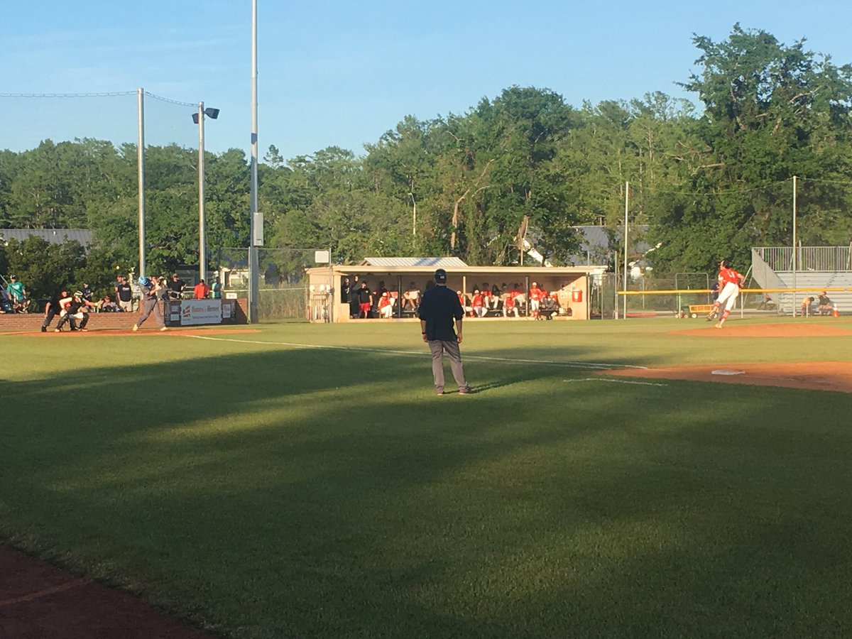 ChingChingSA's tweet photo. @UPHS_Baseball is defeated by number one ranked New Hanover HS tonight 9-0 in the 1st round of the state playoffs. Congratulations on an excellent season!
#UPBaseball
#BaseballStrong
#VikingStrong
#ChingChing https://t.co/7YImrA38Pp