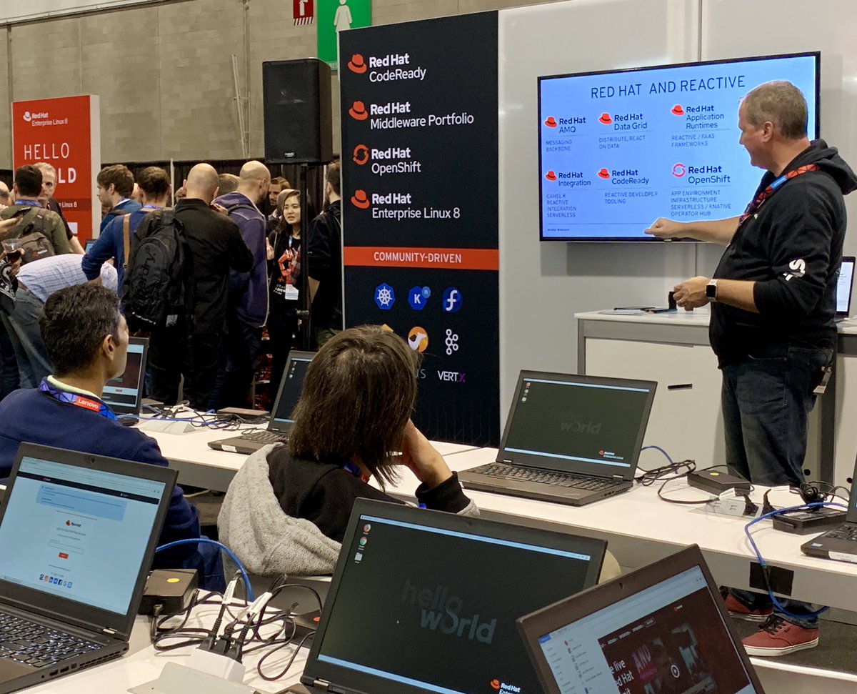 RHMiddleware's tweet image. .@schtool talks reactive middleware with #quarkus and #codeready on #OpenShift4 at #RHDevZone 

#RHSummit