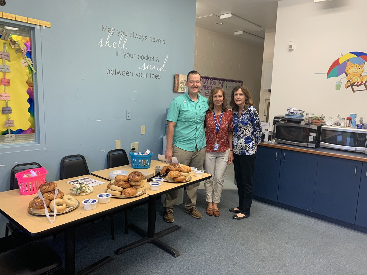 Super thanks to Pat (AKA former Bobcat) at Remax and our friendly neighbors at BJs Wholesales for making day 2 of Teacher Appreciation extra special!  ❤️❤️❤️❤️ Our talented teachers are the BEST!! <a href="/amhall814/">Andrea Hall</a> <a href="/scesbobcats/">Spruce Creek Elem.</a> <a href="/KellyMooreVCS/">Kelly Moore</a>