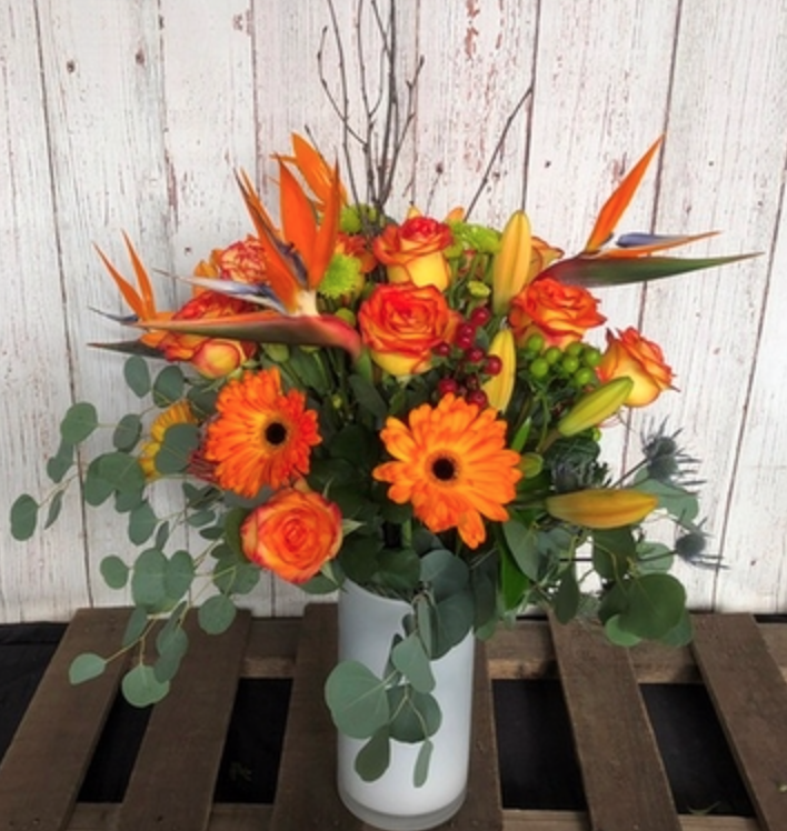LocalLunchClub's tweet image. Give Mom Flowers conta.cc/2VeK3eW