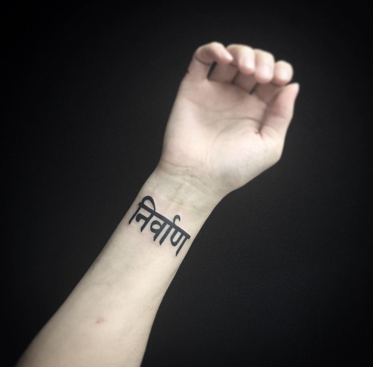 新宿タトゥー Fox Gate Tattoo 手首 アラビア文字のタトゥー 5月8日 本日も営業中 和彫りからワンポイント トライバル B Amp Gまでオールジャンル対応のタトゥースタジオ 東京新宿fox Gate Tattoo 新宿駅徒歩7分 個室ブース完備 その他の