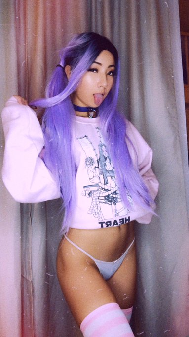 Watch Mira ✨'s leaked NSFW photo on TwXstars