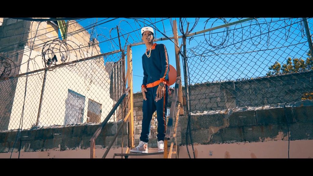 Arioldys06's tweet photo. Jacool - Toy Feliz (video official) 2019  Dir  MZM https://t.co/UnJ9r6zVhT via @YouTube https://t.co/iUvnyaDFI4