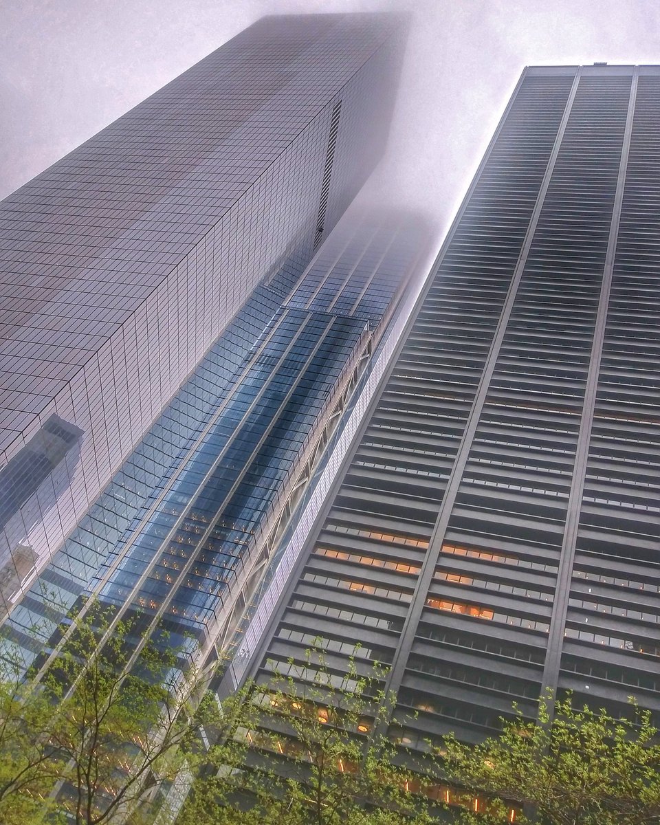 oxymento's tweet photo. #OneLibertyPlaza next to the #WorldTradeCenter and right across from #trinityplace where you can drink and dine in one of the #Rockefeller vaults near #WallStreet in #nyc https://t.co/THMMJ9NGsP