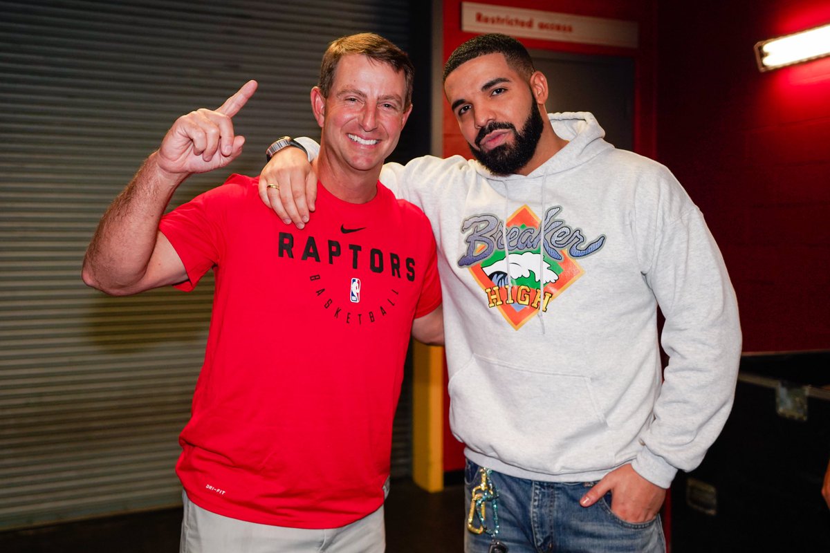Raptors tweet picture