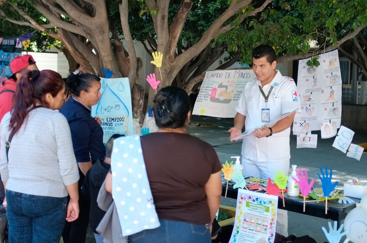 HospitalCivil's tweet photo. Higiene de manos, herramienta accesible para la seguridad del paciente
Conmemoran el #DiaMundialDeHigieneDeManos

Clic aquí: https://t.co/aUWKBvCrbB https://t.co/kKU2bQnjaV