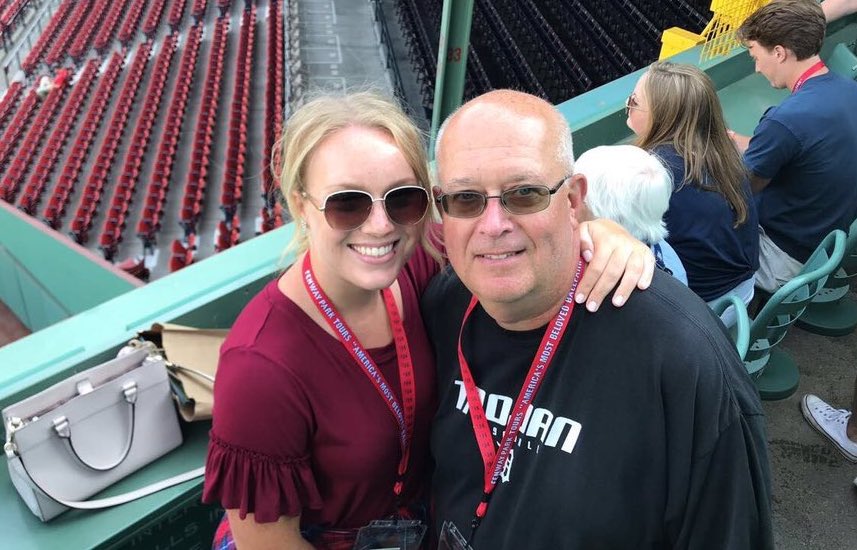 pyburn201's tweet image. Happy #TeacherAppreciationDay to my daughter @MsPyburn! 👩‍🏫 You make me so proud. #youmightbemyfavorite