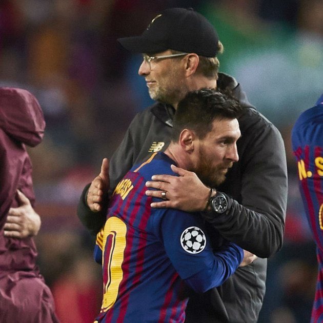 MotivacionesF's tweet photo. "La gente culpa a Messi por la derrota, no, él no tiene la culpa, me provoca enojo ver comentarios encontra de él, la derrota de hoy no quita que Leo Messi no sea el mejor del mundo a lo contrario Messi es y será siempre el mejor jugador del mundo".

➖ KLOPP https://t.co/MeEi6D2Umc