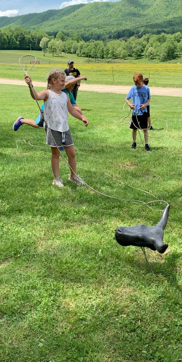 We had the best time on our Field trip at <a href="/DoeRiverGorge/">Doe River Gorge</a> today!! I’m cramming in all the memories I can with this special group of students ❤️ My heart is not ready for them to move on to 4th grade! <a href="/ridgeviewraptor/">Ridgeview Elementary</a>