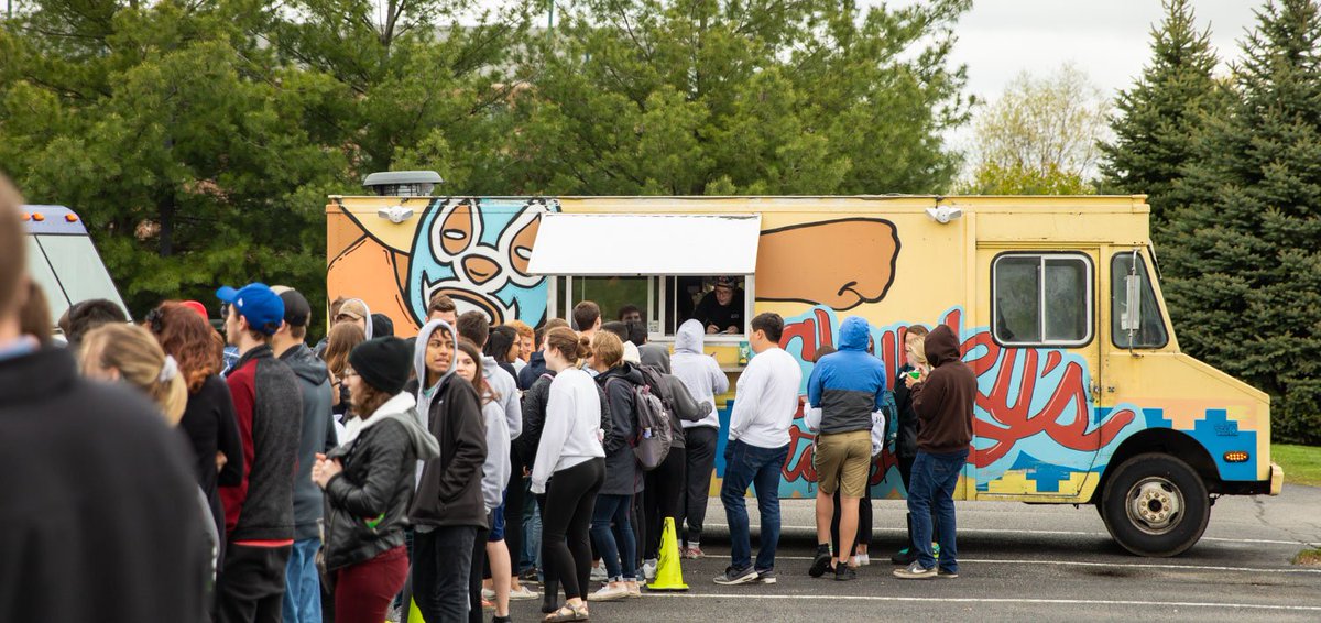 ValpoU's tweet image. ✌️Last day of classes.✌️