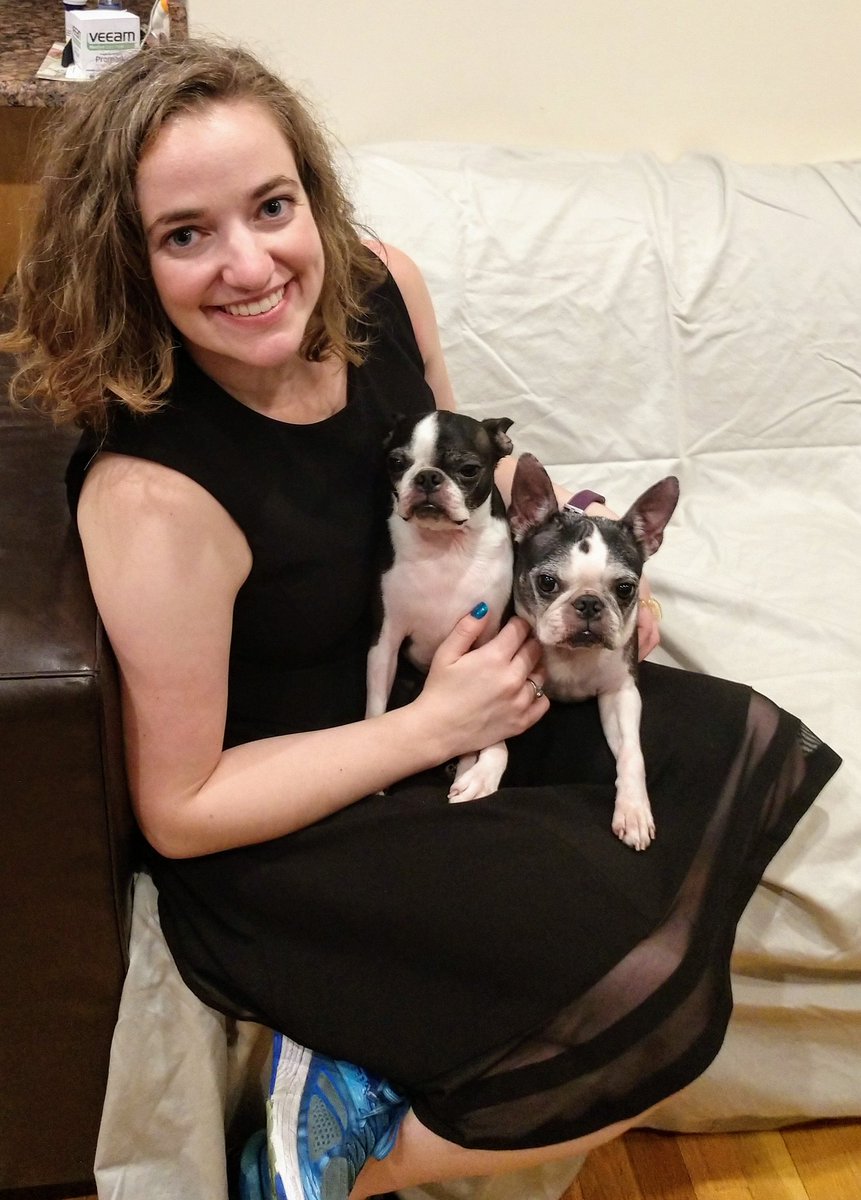 DailyBailey9's tweet photo. @craftmom1986 Snuggles with Mommy! https://t.co/mqbMNpp9zf