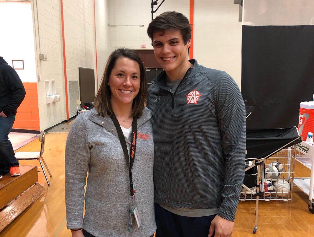 AstrosBVB's tweet photo. Teachers ❤️ We don’t know what we would do without you! https://t.co/66v83s94lh