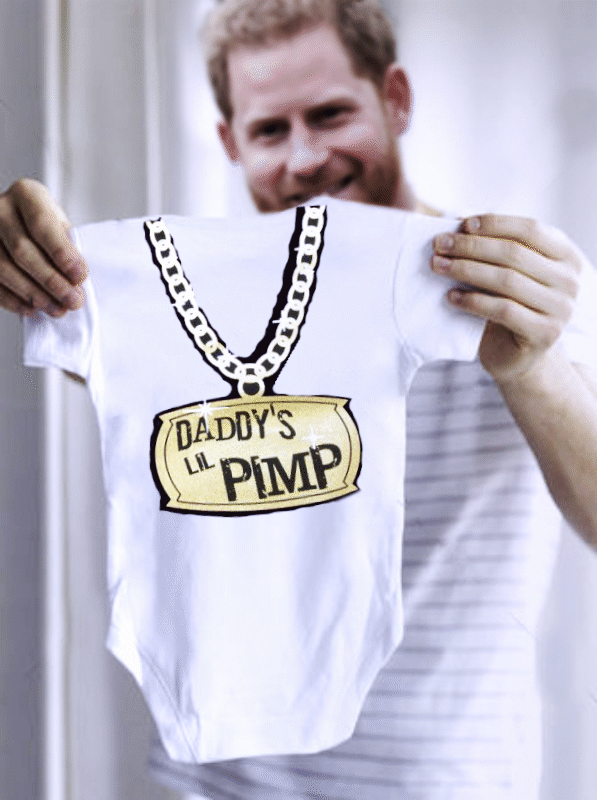 DAILYSQUIB's tweet photo. Prince Harry Reveals New Baby’s Clothes Ready and Waiting
https://t.co/hc0H2OUx1p
#babysussex #megxit #RoyalBaby #RoyalBabyName #Meghan #HARRY #HarryandMeghan #Royalfamily #RoyalDrama #Royalfeud #DifficultDuchess #MeGain #PrinceHarry #itsaBoy #Windsor https://t.co/qIgjMtOjKT