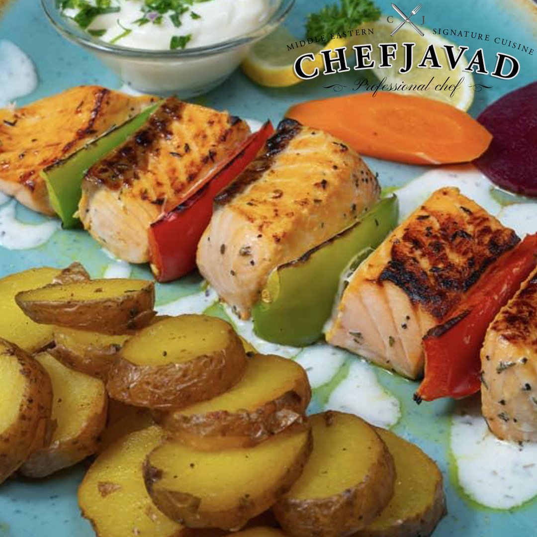 chef_javad's tweet photo. Delicious Char-Grilled Salmon with Steak Potato, Brought to you by Chef Javad.

@chef_javad

https://t.co/VOuqOLdzal
Youtube : Chef.javad
☎️00989124111179🇮🇷 ☎️0036204111121 🇭🇺

#chef #chefjavad #food #foodporn #bbq #grill #chefconsultant #foodlover #healthyfood https://t.co/O4wMAH1C24