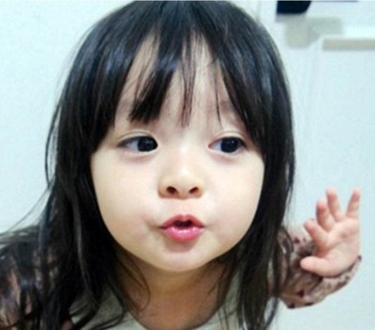 kaofangjung/👧 tweet media