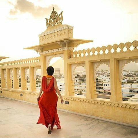 UdaipurW's tweet photo. 💗💗😊😊💗💗
.
#udaipurworld 
#blogger #udaipur #rajasthan #igersrajasthan #india #indiaphotography #venice #italy #ohmyindia #natgeoyourshot #gadventures #romance #flowers #traveltheworld #igtravel #getaway #travelphoto #udaipurblogger #udaipurfoodies #udaipurlove https://t.co/5faoI87UfF