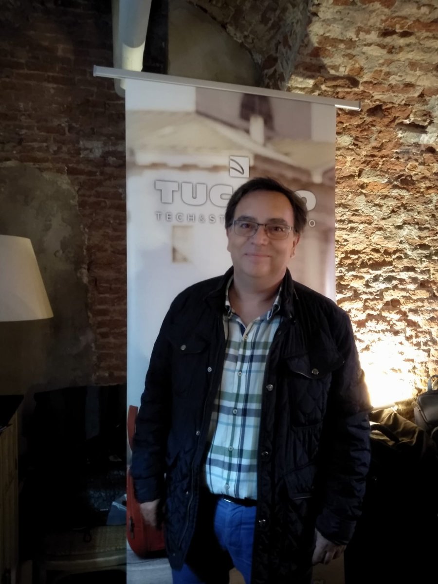 Visitas que nos hacen muy felices en #Tucano2019  Gracias por venir!