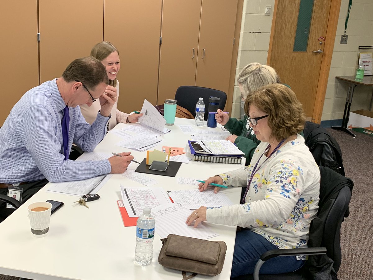 MyTLee3's tweet photo. Great day of collaboration, calibration, and critical thinking about writing with @NCSD 2nd grade teachers. Pushing our thinking about what makes high quality writing. #growthmindset #studentlearning #WritingPathways @NoviCoaches https://t.co/pzMWwN4DAB