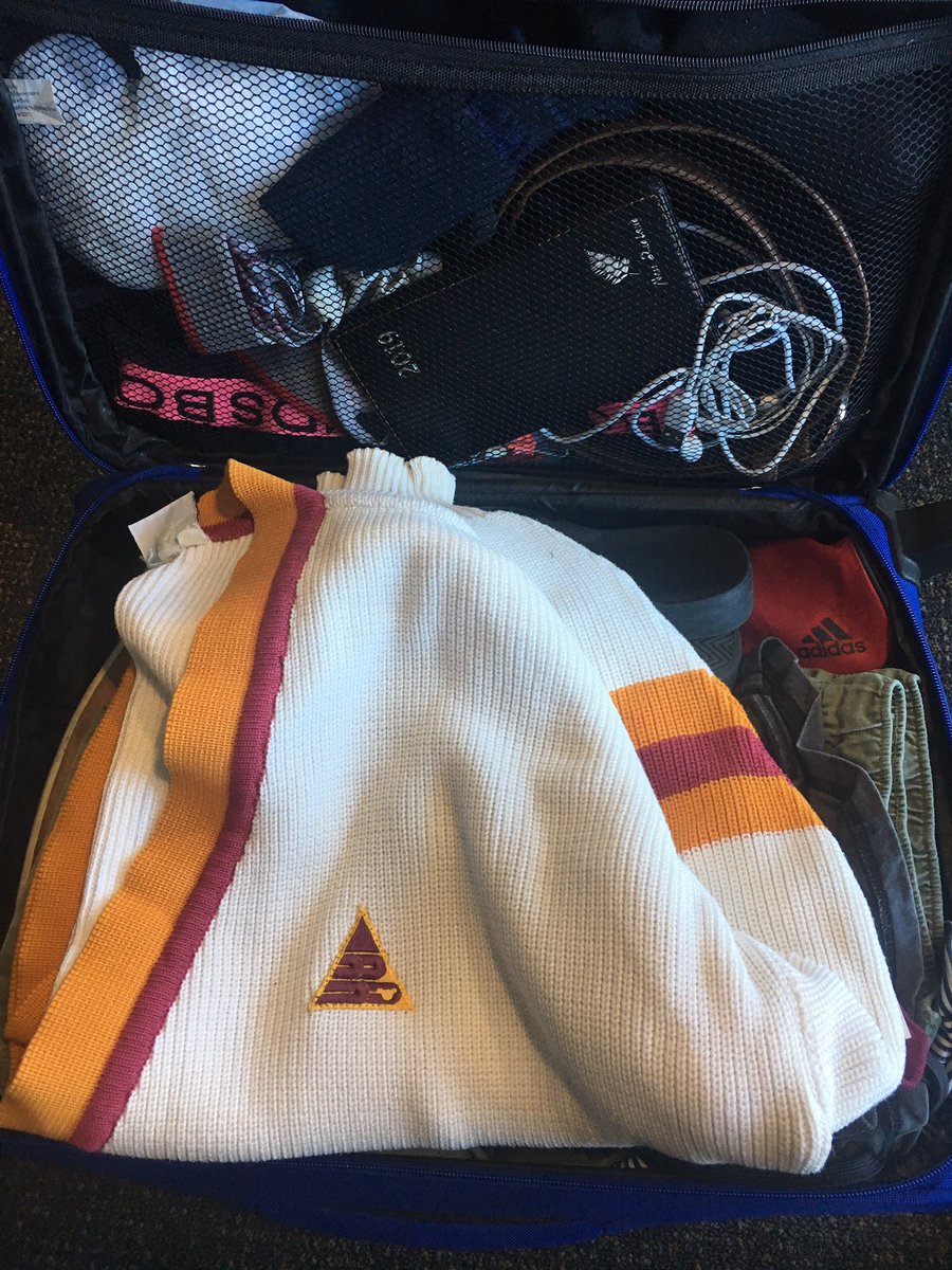 DocTomlinson's tweet photo. TSV to NTL via BNE to collect this little number and another waiting for me when I get home! ๐ซ๐ฌ๐จ๐ซ๐ฌ๐จ #BrisbaneBears #ChocoWilliams https://t.co/srxtMX5Gd1