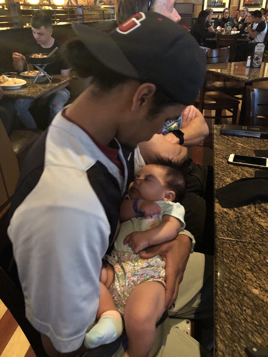 JustinHowePDX's tweet image. The boy @KalvinStukey doing that babysitting thing... #babysitter #prouncle #rockabyebaby