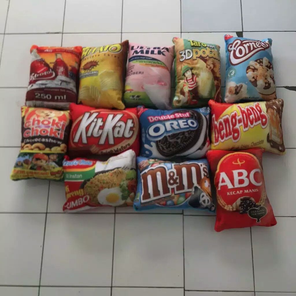 athenradibalik's tweet photo. Haloo aku jual bantal custom makanan nih, aku sendernya btw :", harganya 30 ribuan aja, Dom nya bogor, Ukurannya 30x40 cm, Bahannya Velboa, Untuk tanya tanya dan minat bisa dm atau rep ya kaka, Bisa bantu RT juga, Terimakasih 😭😭 https://t.co/b0gWCWtyVC